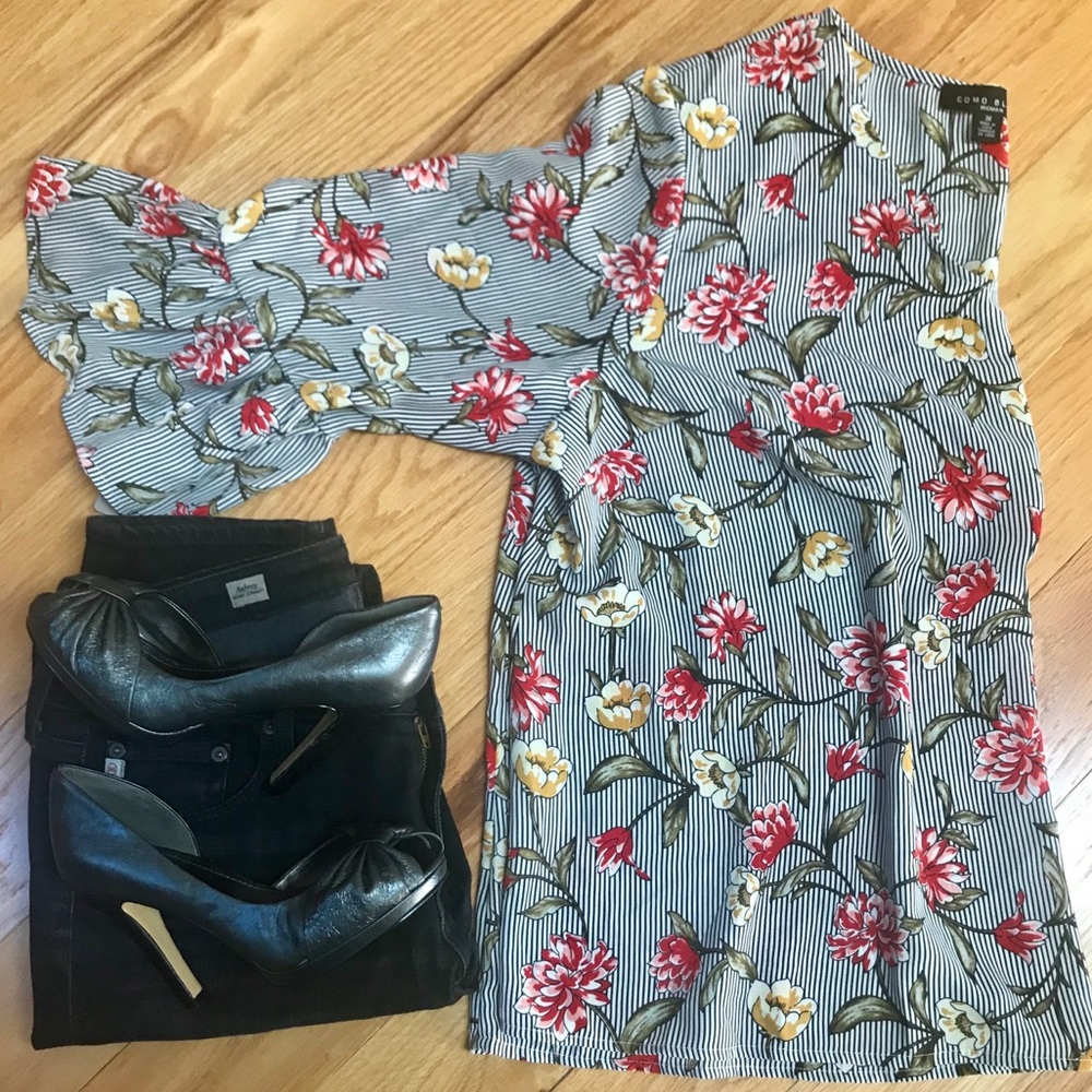COMO BLACK Woman Flowy Flutter Sleeve Top